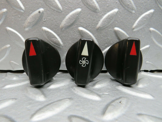 22076 Mercedes-Benz S123 280TE Heater Control Knob Set