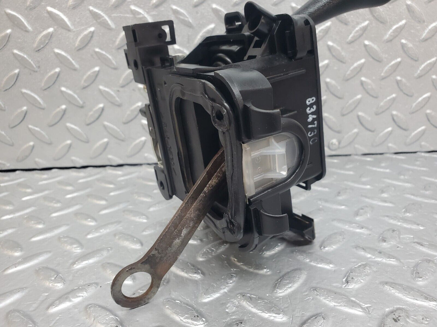 44784 Mercedes-Benz W124 220E Automatic Gear Selector 1292670637 2012670480