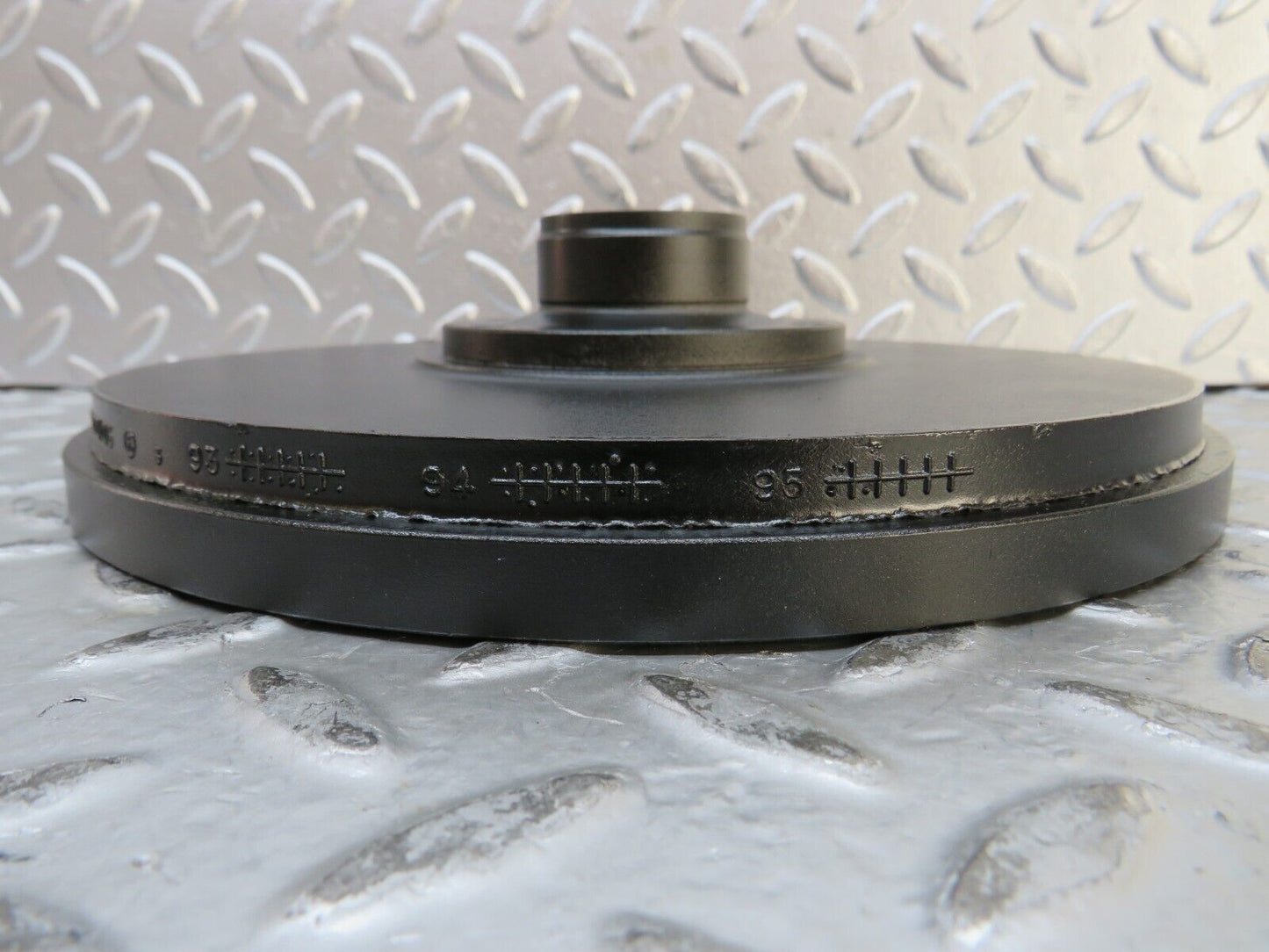 27688 Mercedes-Benz S124 300TE Crankshaft Vibration Damper Pulley 6030300103