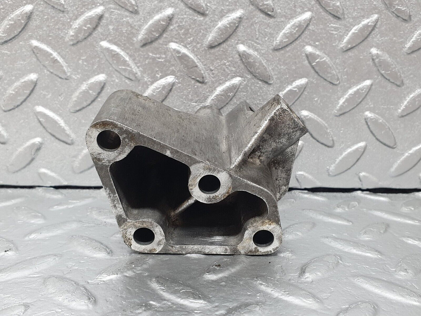 44213 Mercedes-Benz C123 230CE Coupe Alternator Holder Bracket 1021550135