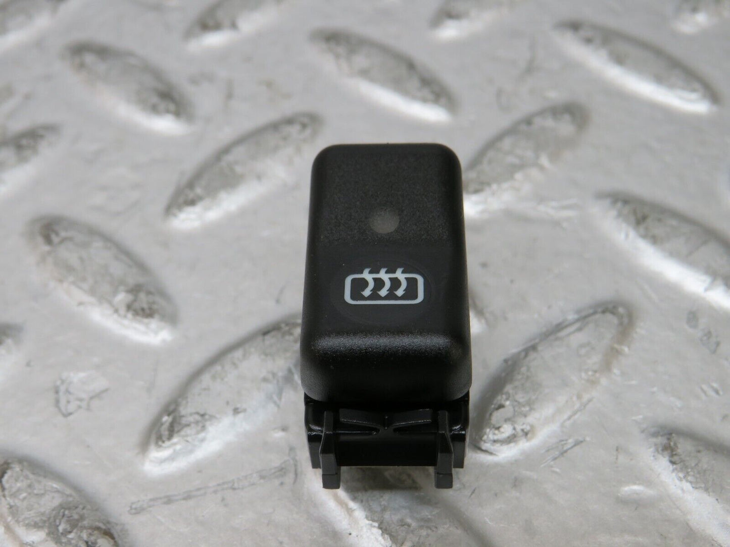 26529 Mercedes-Benz C124 220CE Coupe Rear Windscreen Defroster Switch1298207410