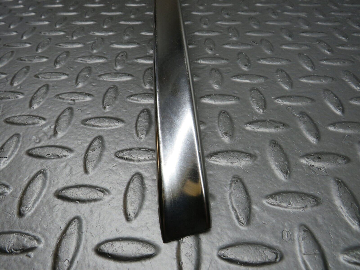 40204 Mercedes-Benz R107 Hardtop Roof Chrome Left Side