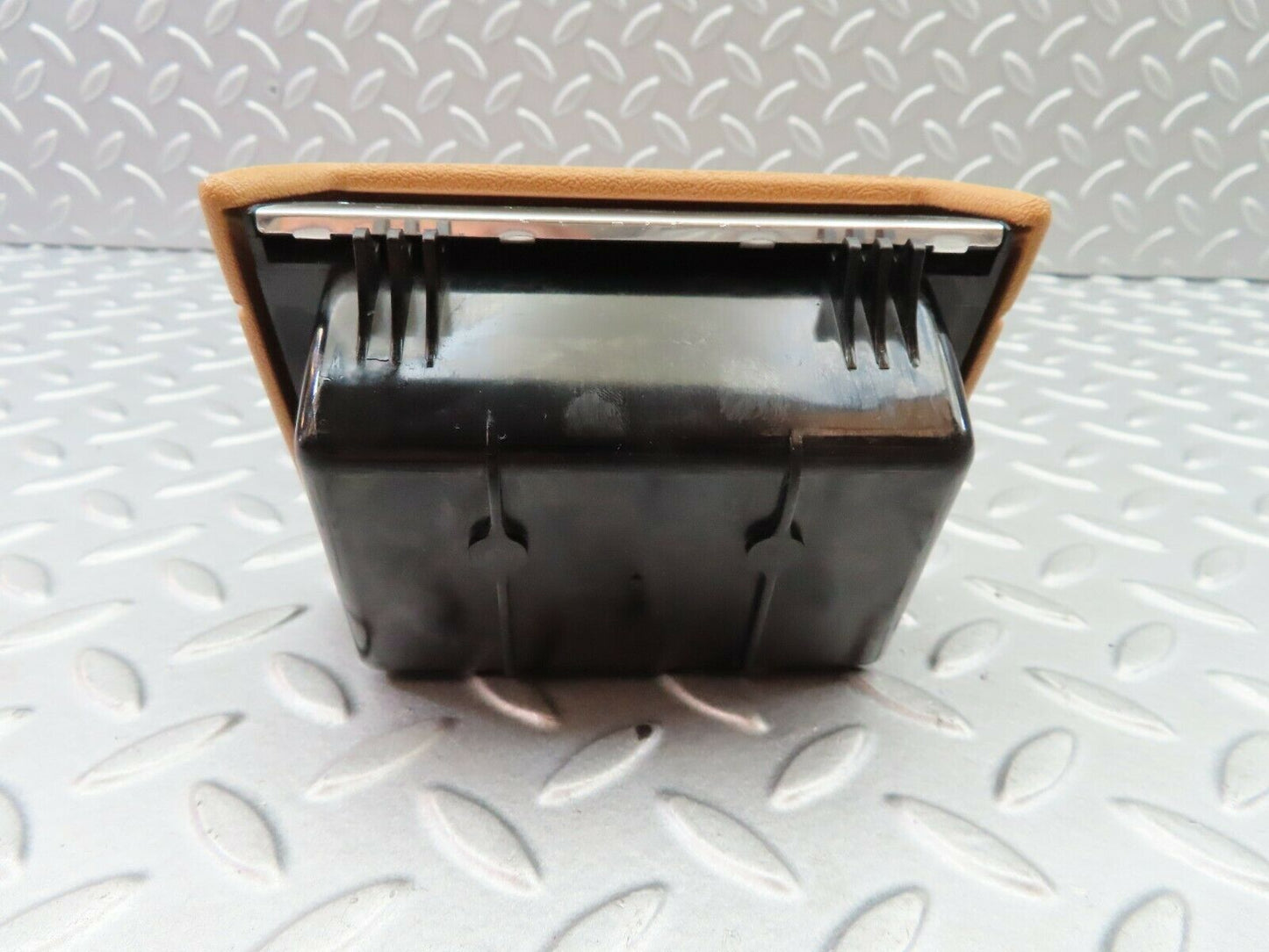 6008 Mercedes-Benz W123 200 Rear Ashtray Palomino