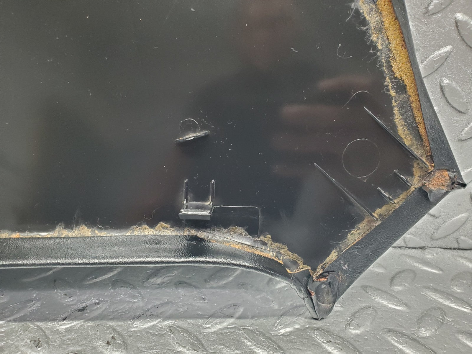W201 Baby Benz c pillar cover trim left used OEM