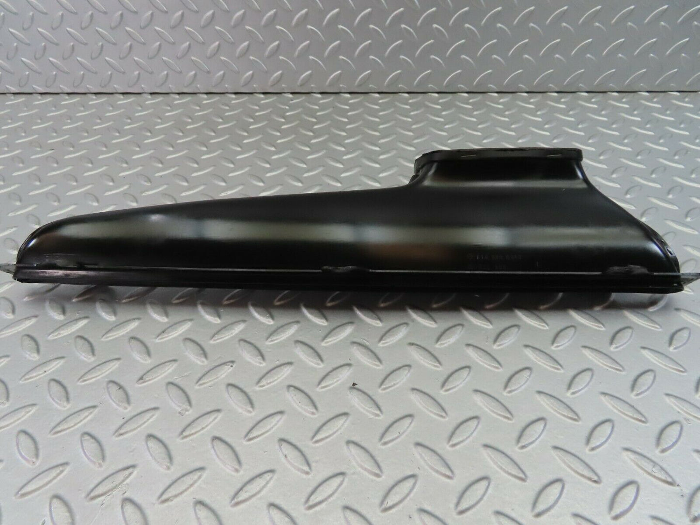 7455 Mercedes-Benz W116 450SE Dashboard Ventilation Duct Left 1168300319