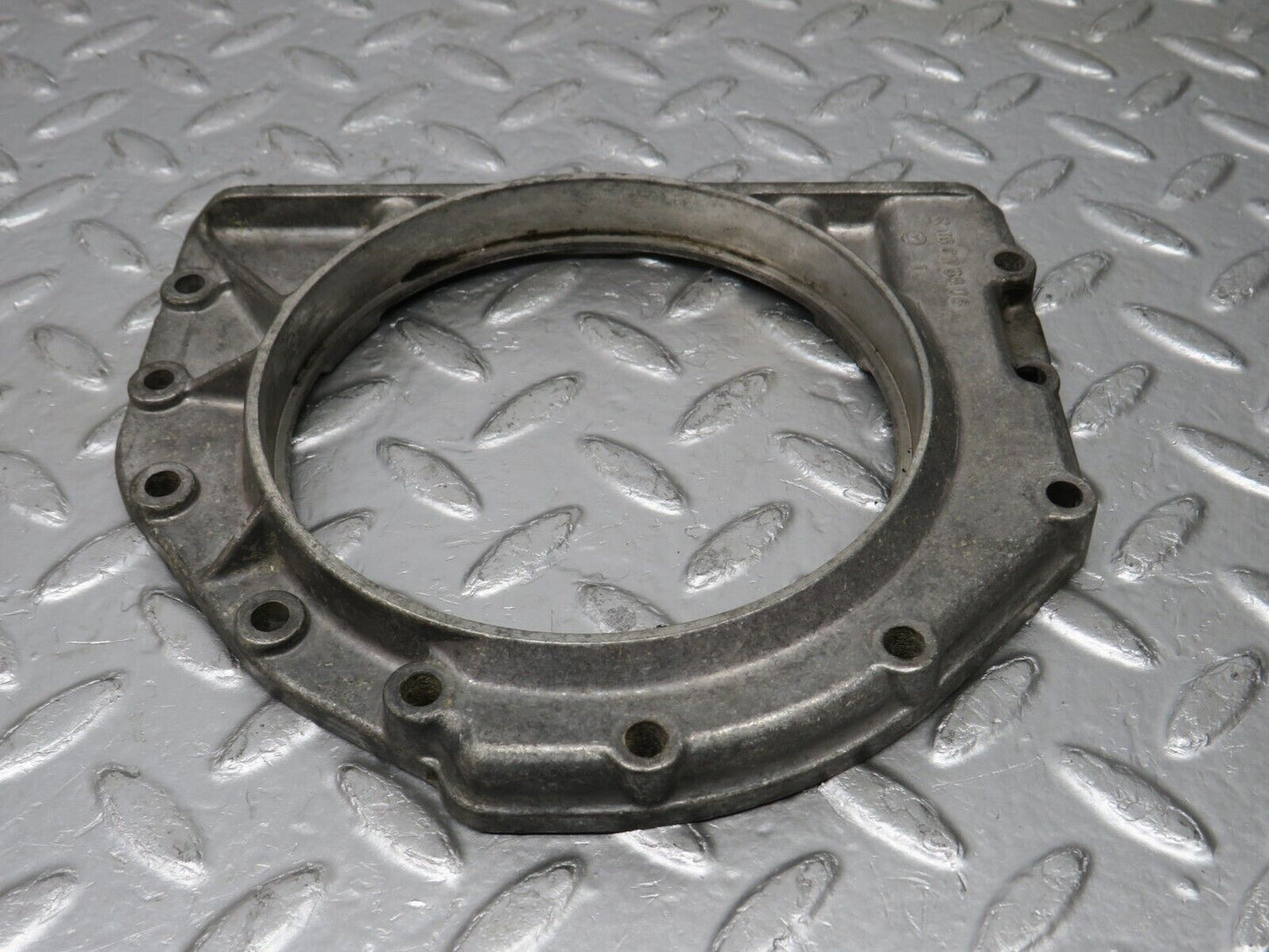 32977 Mercedes-Benz C107 R107 350 V8 Crankshaft Rear Sealing Cover 1160110608