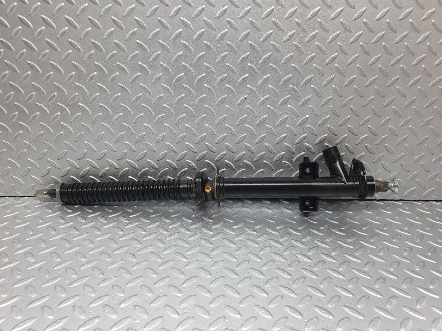42852 Mercedes-Benz W201 190 2.0L Steering Column