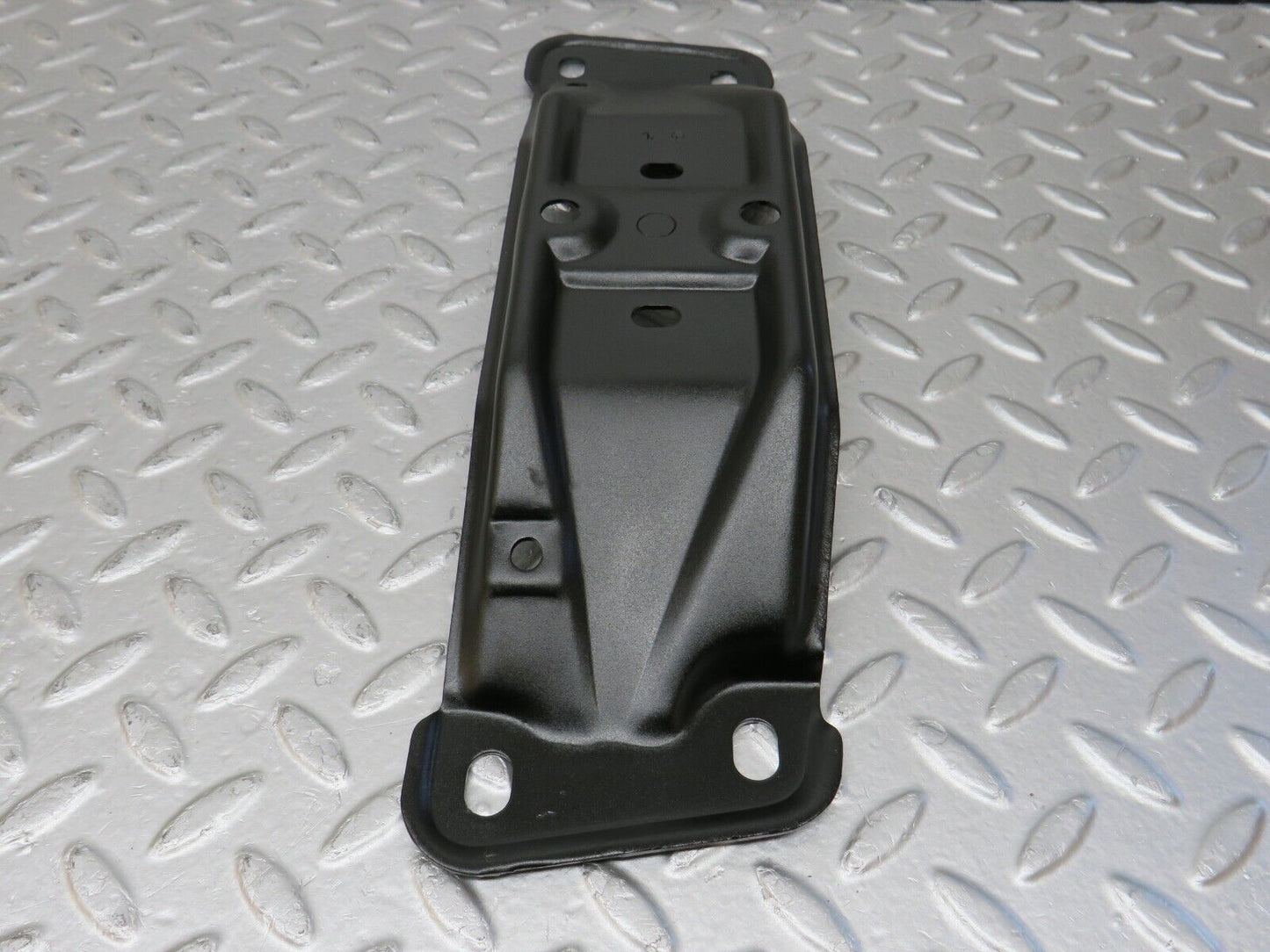 34602 Mercedes-Benz C126 380SEC Coupe Gearbox Mount Bracket