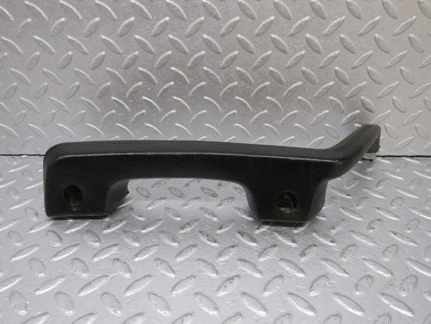 40555 Mercedes-Benz W123 300D Front Left Interior Door Handle Black 1239701701