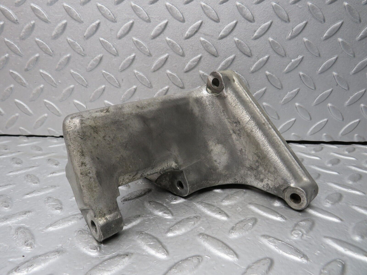 37645 Mercedes-Benz W109 300SEL Alternator Generator Bracket