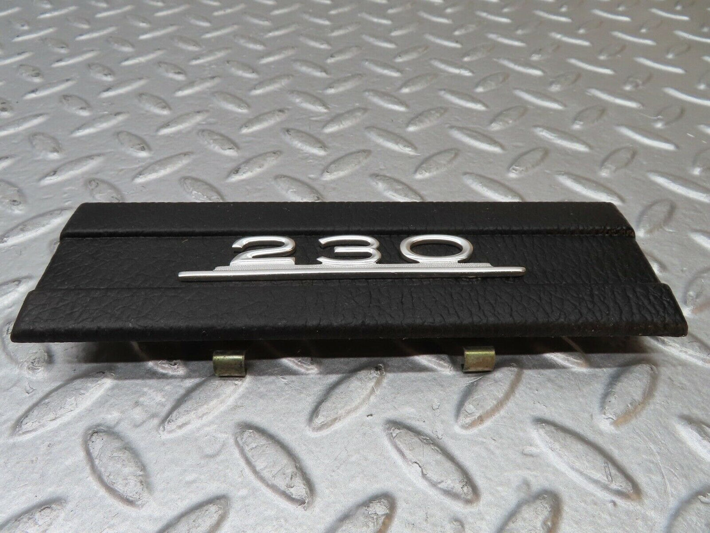 20831 Mercedes-Benz W114 230 Dashboard Radio Cover Trim