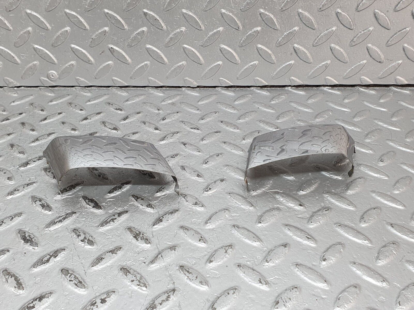 41244 Mercedes-Benz W126 300SE Front Bumper Cover Chrome Pair
