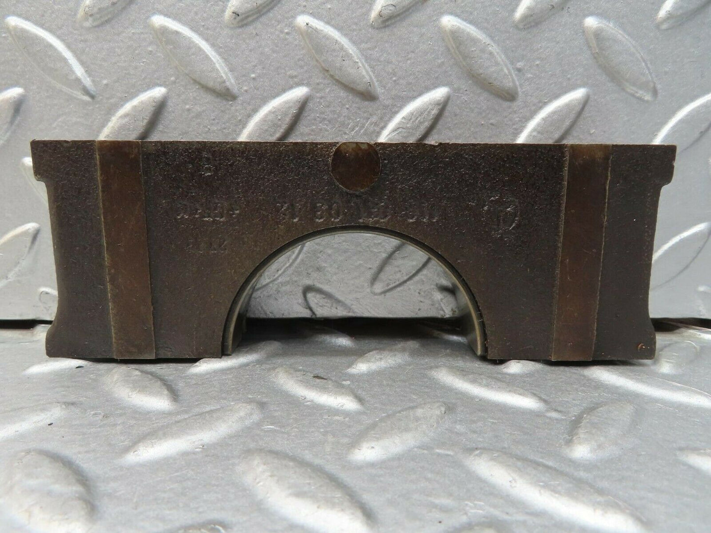 15704 Mercedes-Benz R107 450SL Crankshaft Bearing Holder Block 1160110313