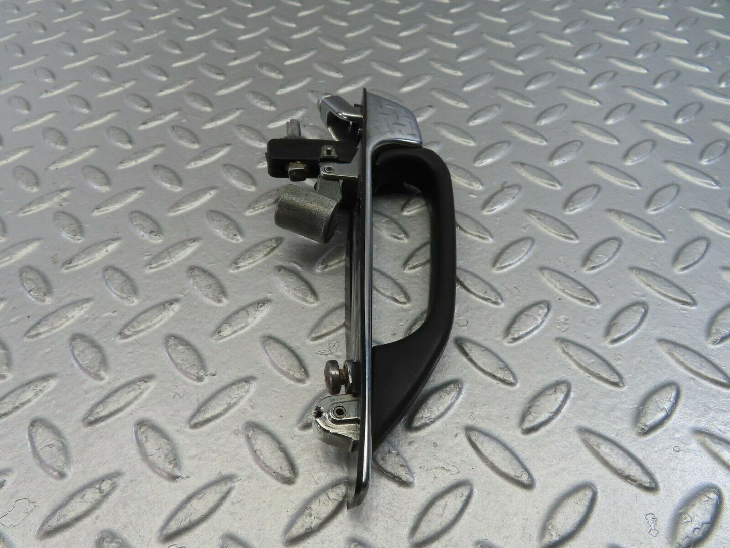 10827 Mercedes-Benz W123 230E Exterior Chrome Door Handle Rear 1237600359