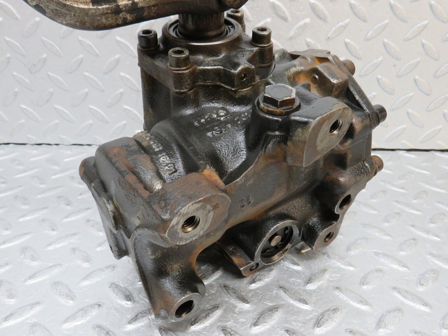 37983 Mercedes-Benz A124 320E Cabriolet Steering Box Steering Rack 1244611601