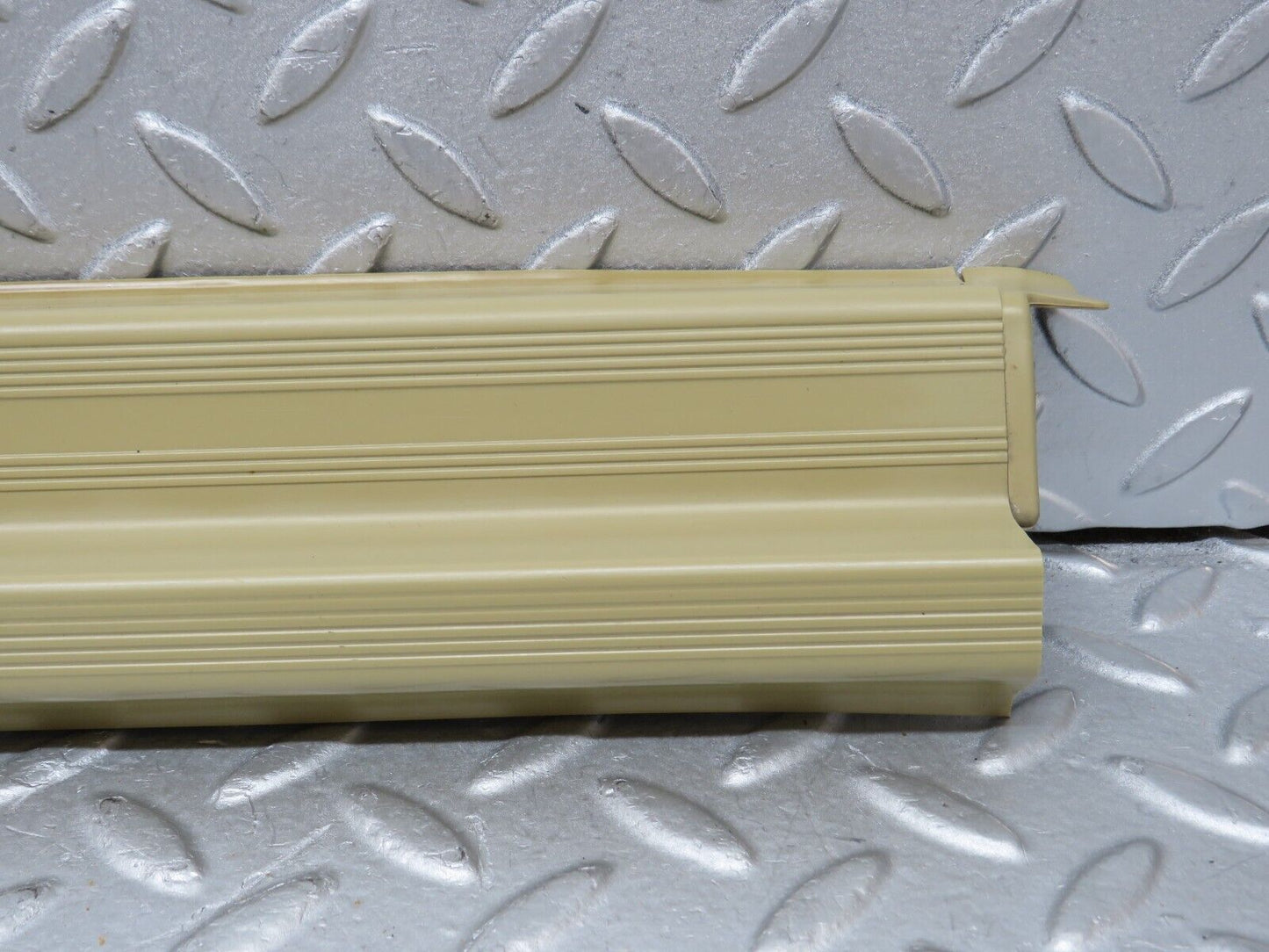 36495 Mercedes-Benz W201 190E 2.0L Front Left Door Sill Trim Beige