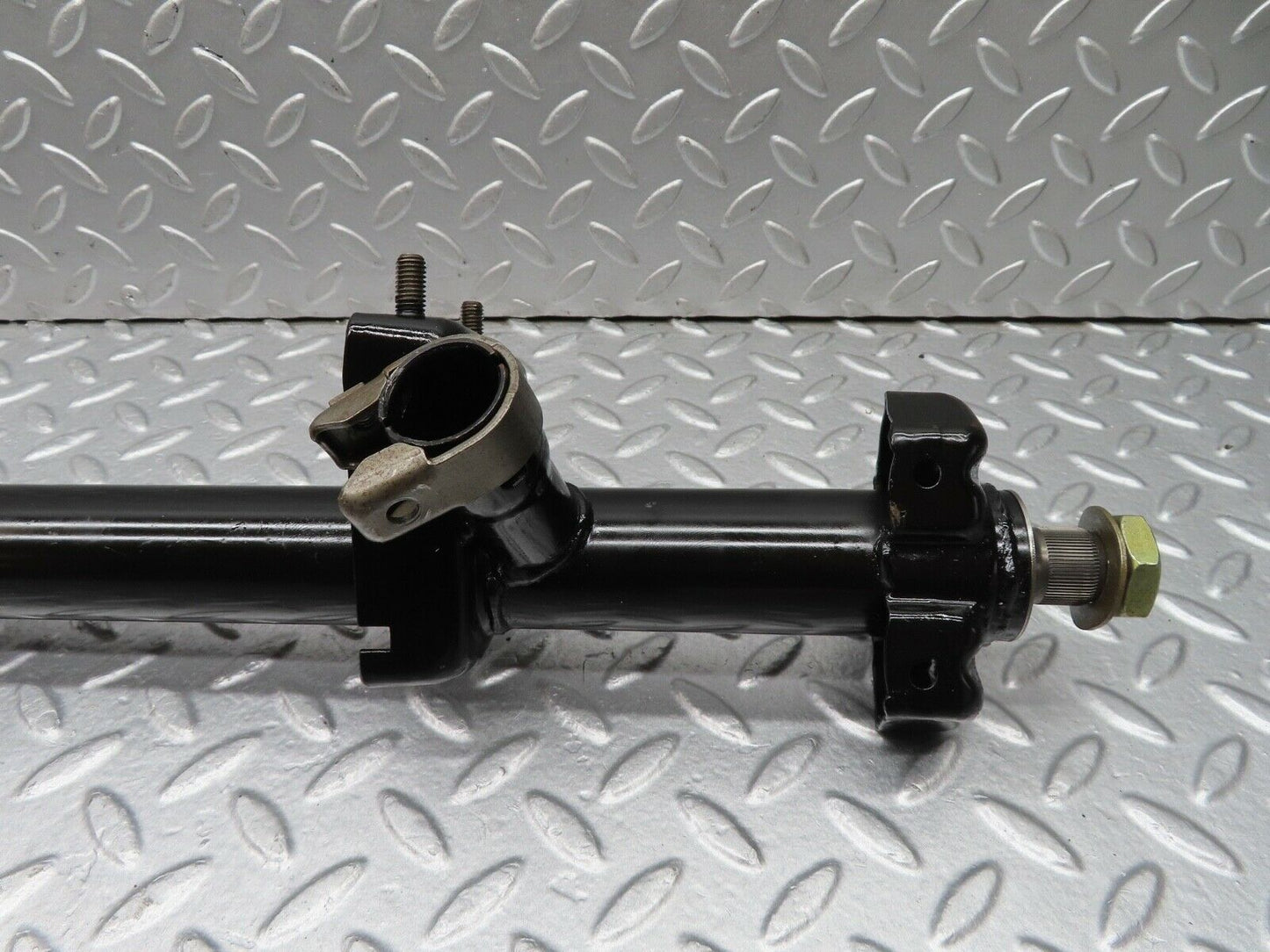 18122 Mercedes-Benz W123 200 Steering Column