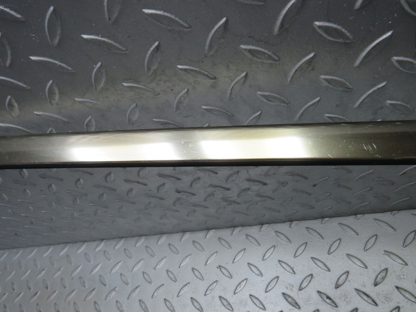 39052 Mercedes-Benz W201 190E Left Side Roof Trim Moulding 2016980598