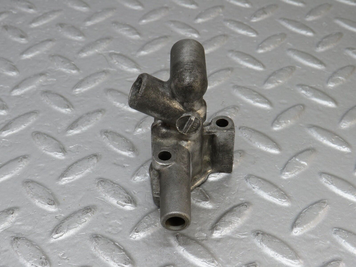 36580 Mercedes-Benz W201 190E 2.0L Idle Control Valve 1020941212