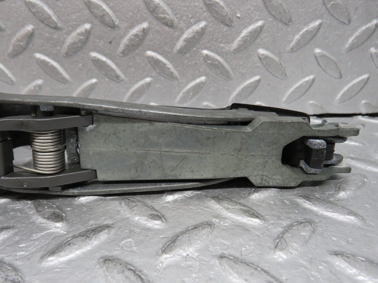 37794 Mercedes-Benz A124 320E Cabriolet Right Exterior Infrared Door Handle
