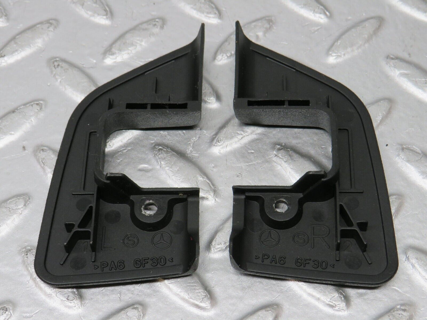 33452 Mercedes-Benz W202 C180 Interior Door Latch Trim Pair