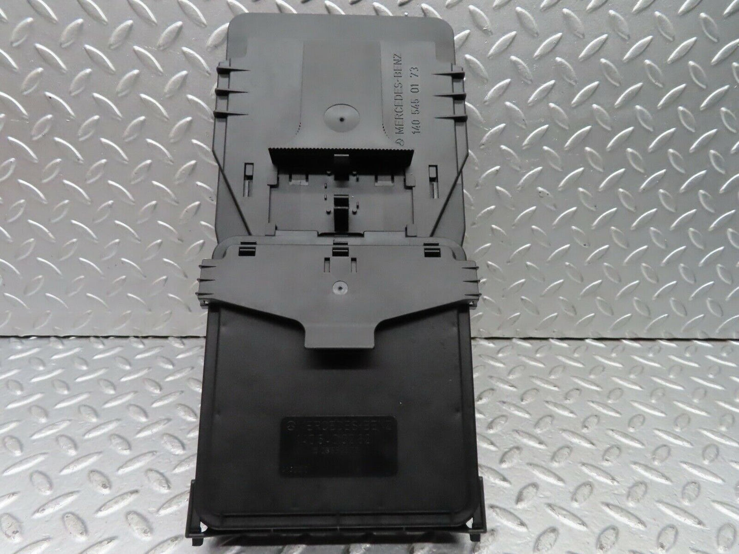 19684 Mercedes-Benz C140 CL420 Coupe Fuse Box Lid 1405450173