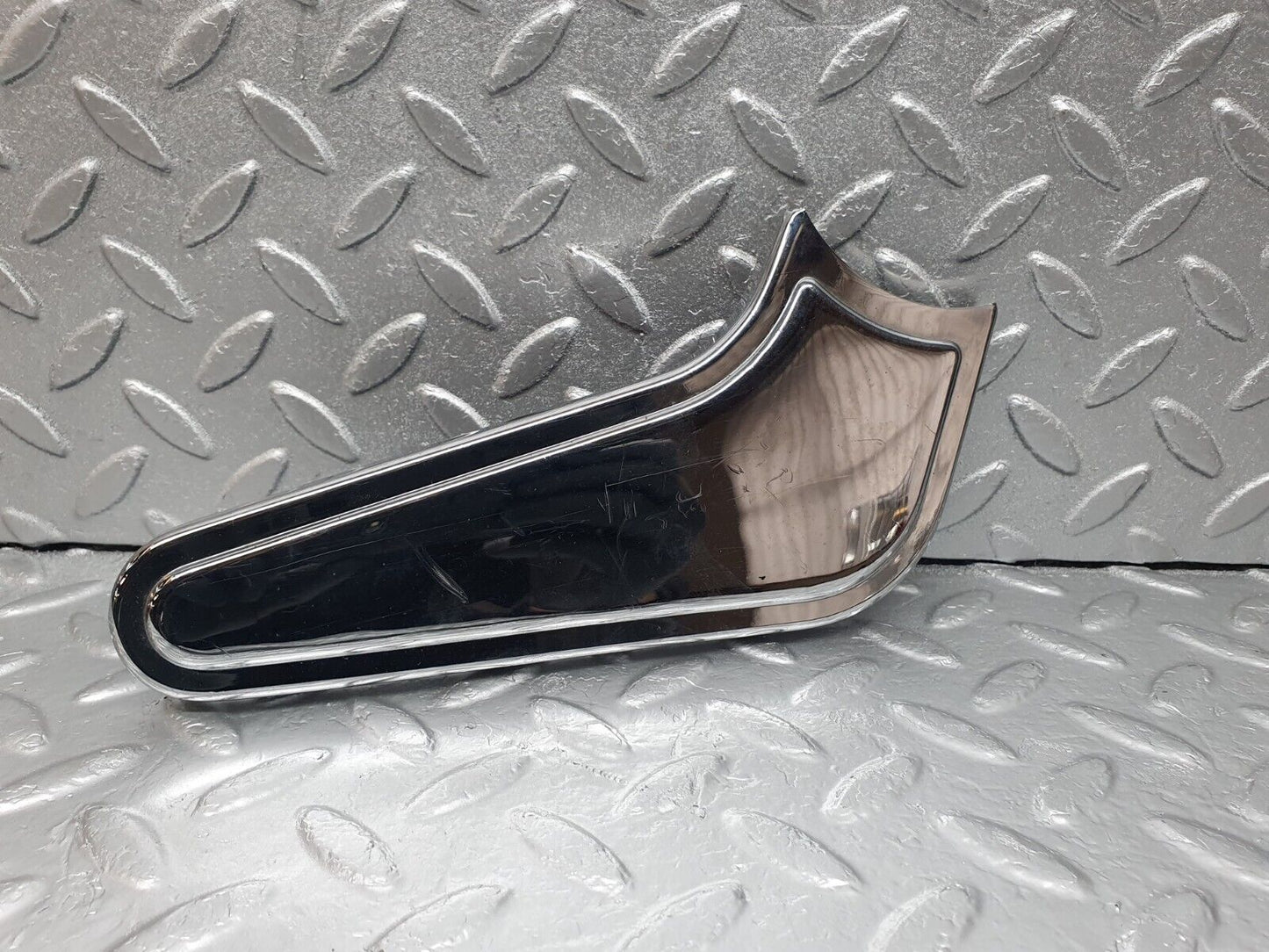 43087 Mercedes-Benz W108 280SE Seat Hinge Chrome Cover Left 1089130728