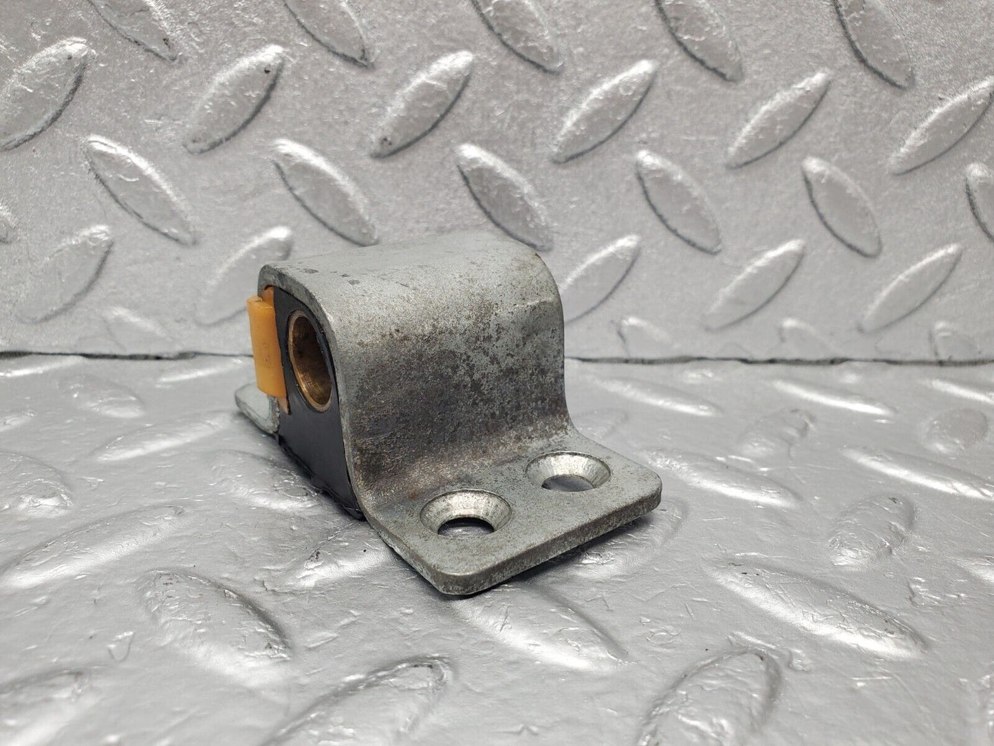46476 Mercedes-Benz C123 280CE Coupe Left Door Lock Latch