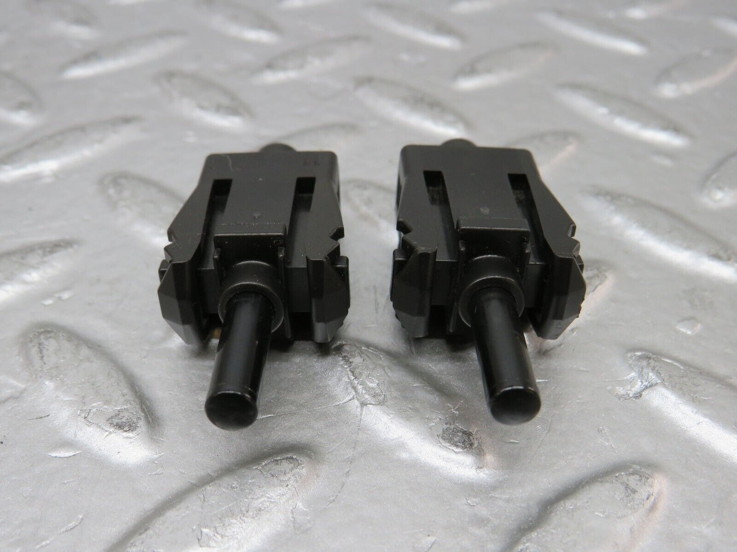 26720 Mercedes-Benz C124 220CE Coupe Door Contact Switch Pair 0015458714