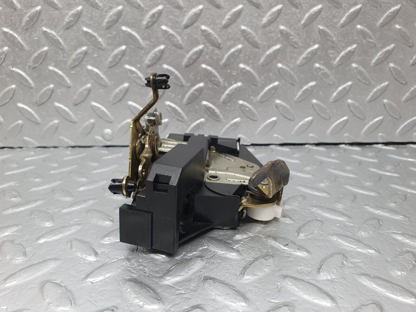 42219 Mercedes-Benz R129 320SL Coupe Right Door Lock Mechanism