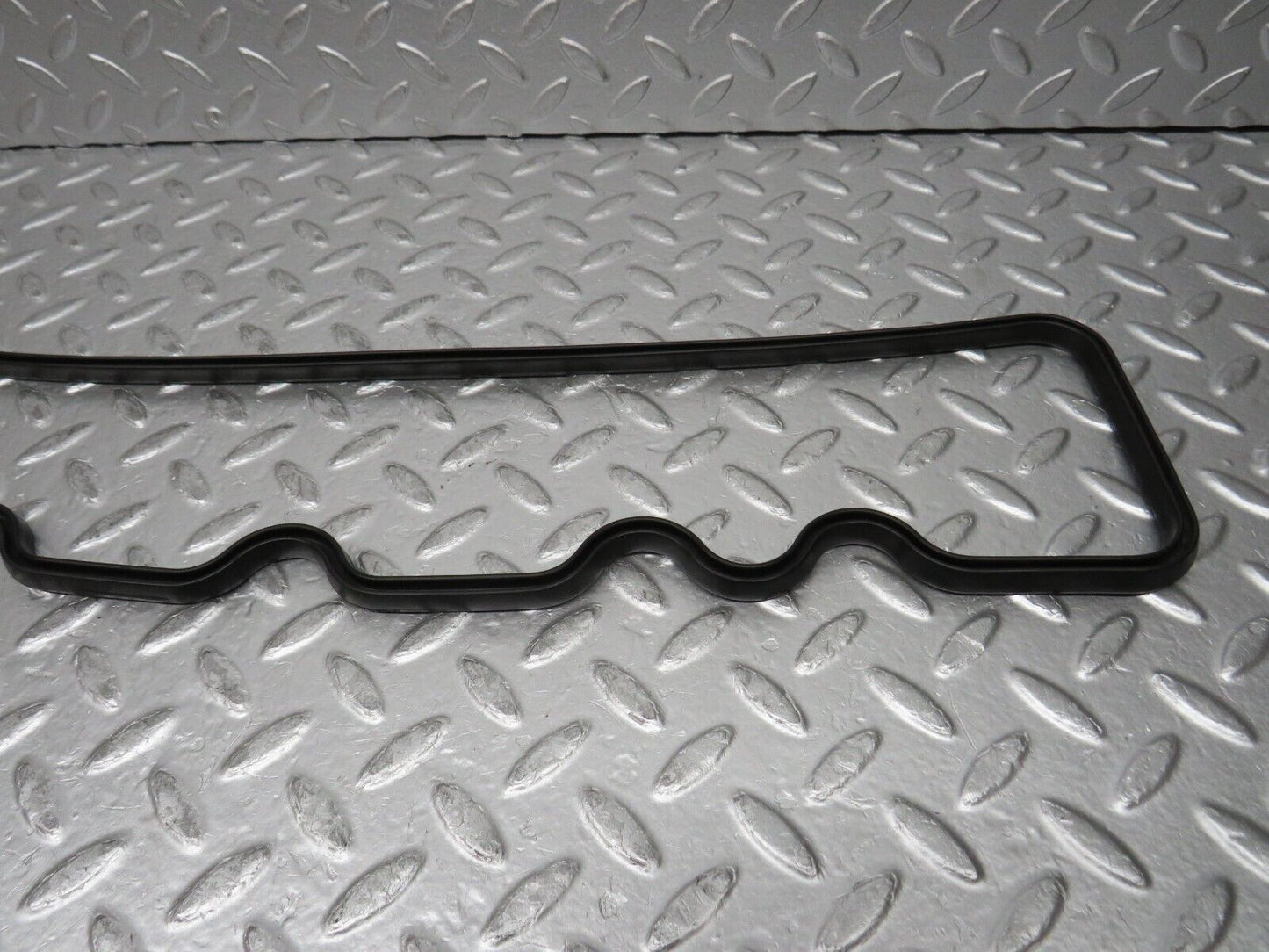 0107 Mercedes-Benz W116 350SE Valve Cover Gasket 1160161421