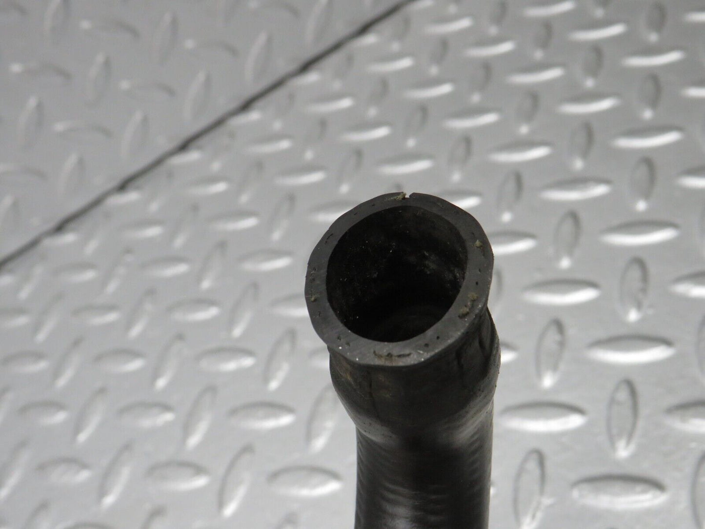 39216 Mercedes-Benz R107 500SL Engine Coolant Hose Pipe 1265011882