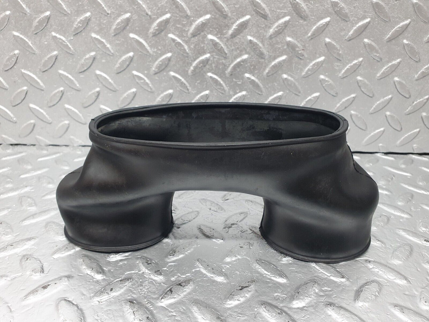 43913 Mercedes-Benz C123 230CE Coupe Air Duct Rubber Hose 1238320988