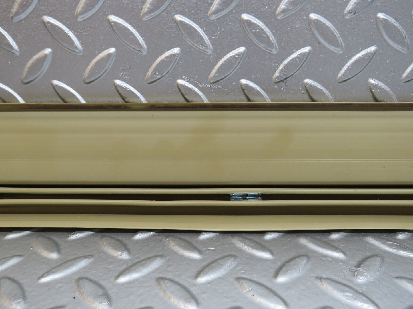 29281 Mercedes-Benz W124 230E Rear Left Door Sill Trim