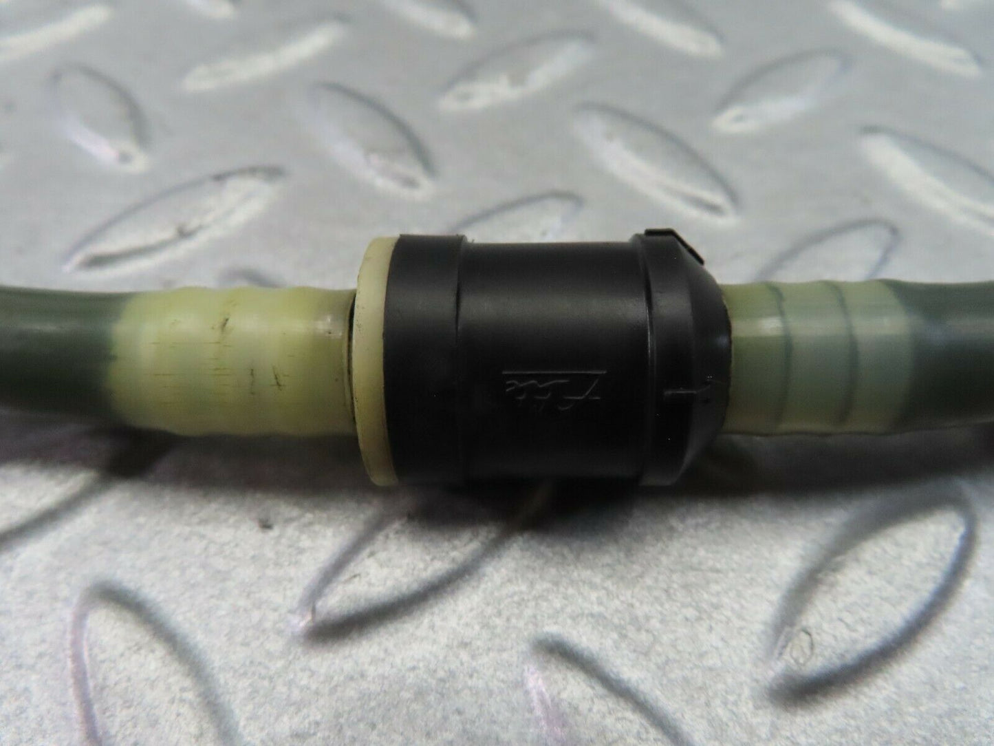 8055 Mercedes-Benz W115 220D Brake Servo Vacuum Pipe