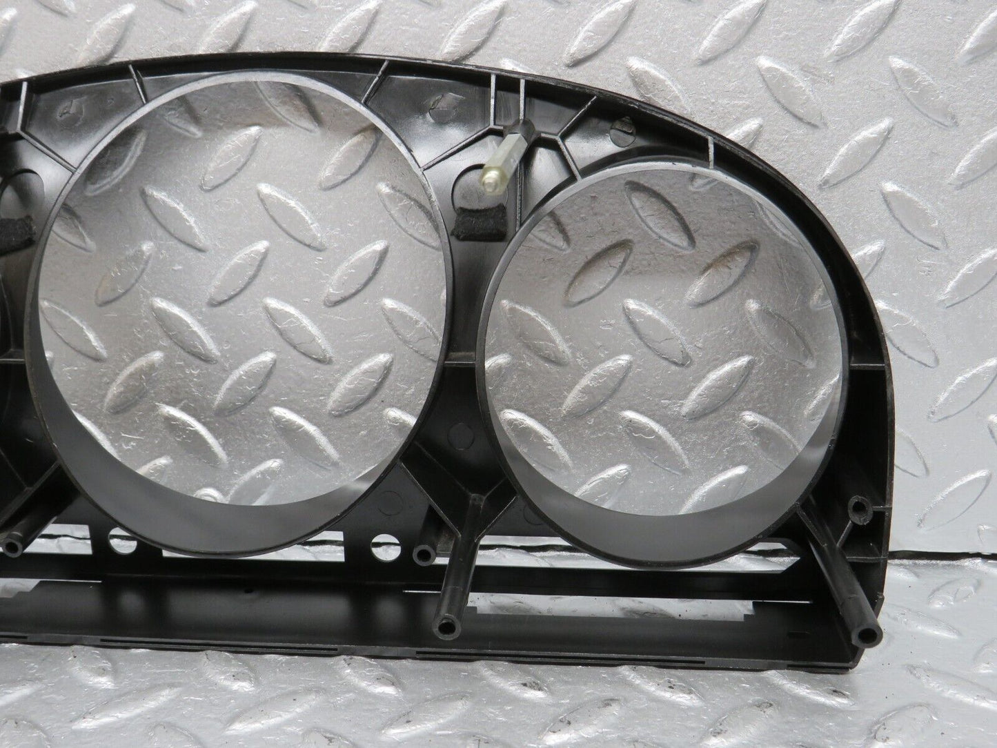 40073 Mercedes-Benz R107 350SL Instrument Cluster Housing
