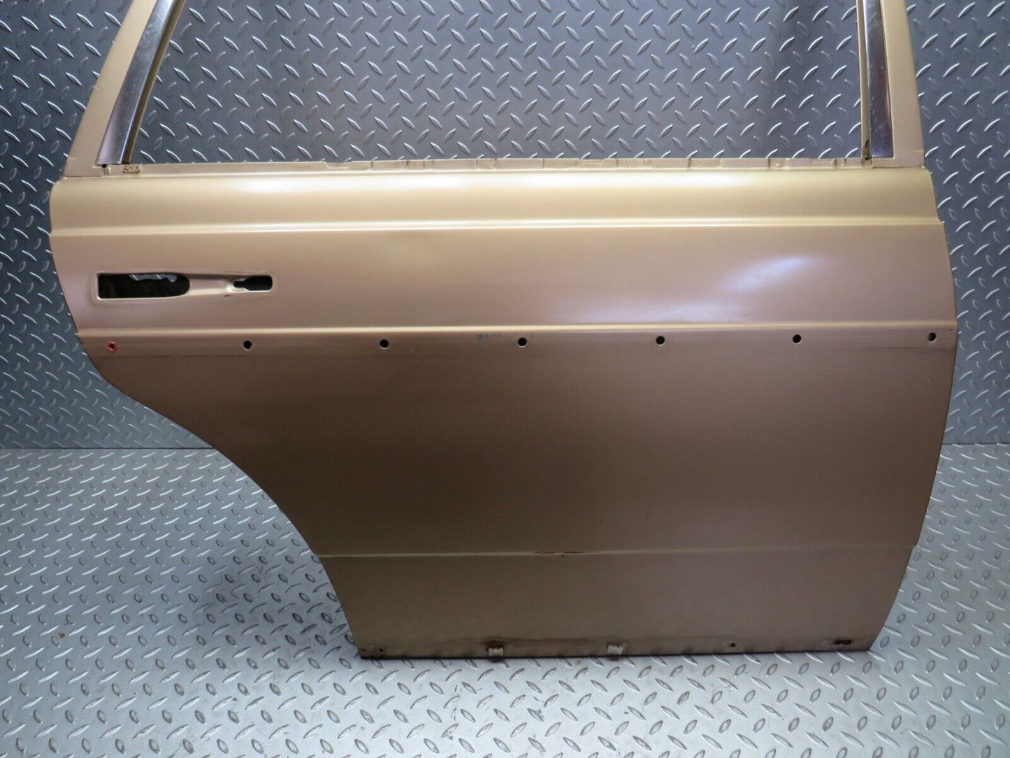 28195 Mercedes-Benz S123 240D Wagon Rear Right Door