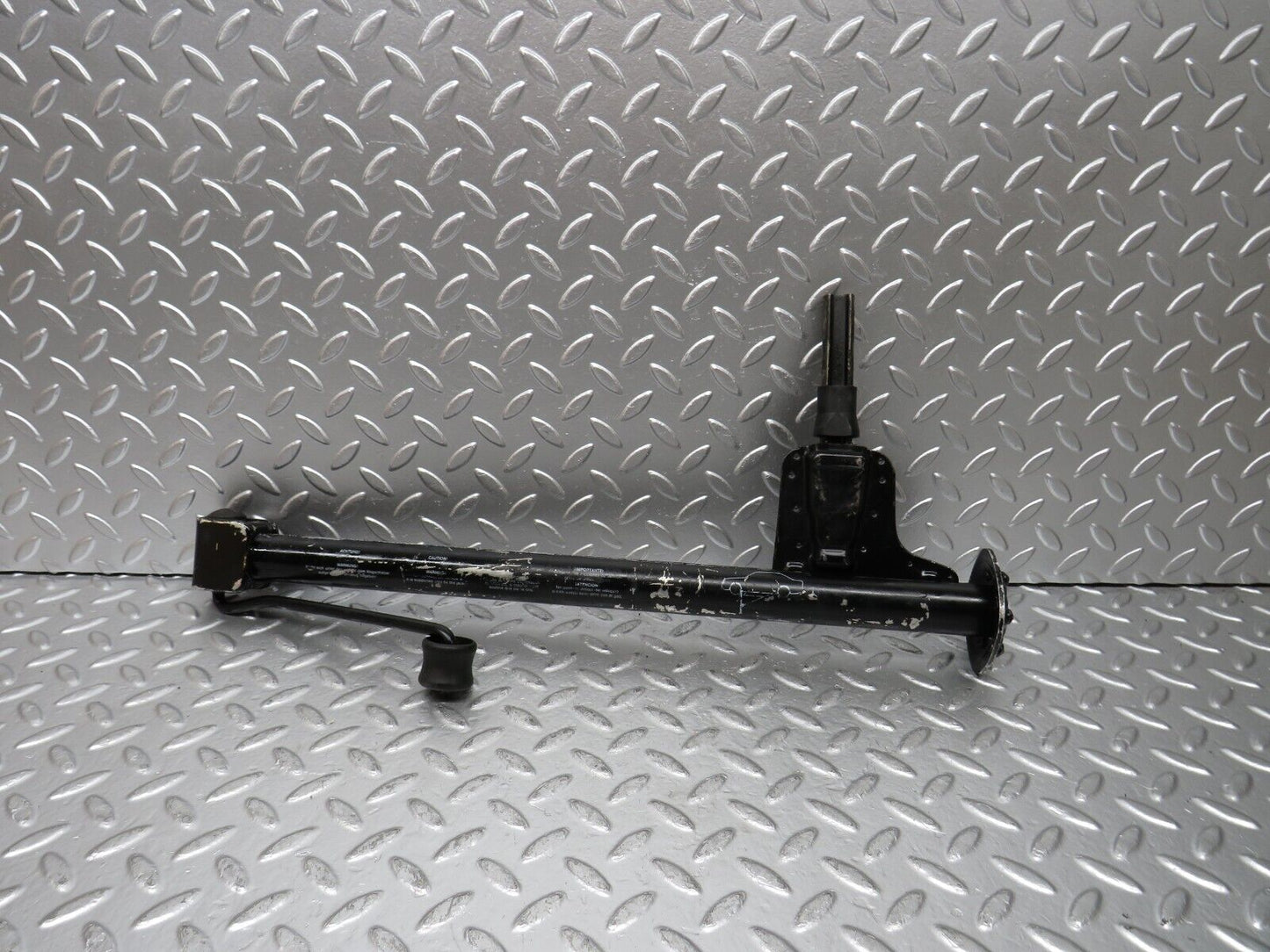 25134 Mercedes-Benz W201 190D Car Jack 1245830115