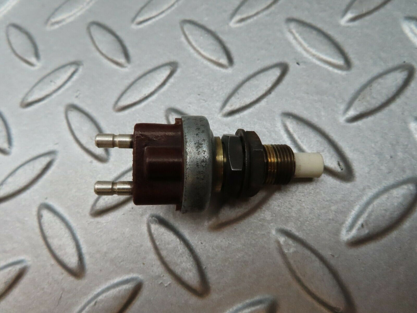 4781 Mercedes-Benz W114 280CE Coupe Brake Light Switch