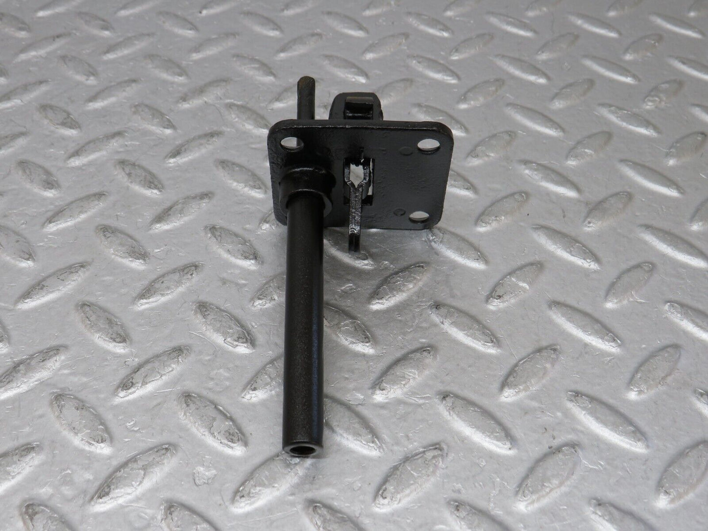 35708 Mercedes-Benz W108 Bonnet Lock Latch