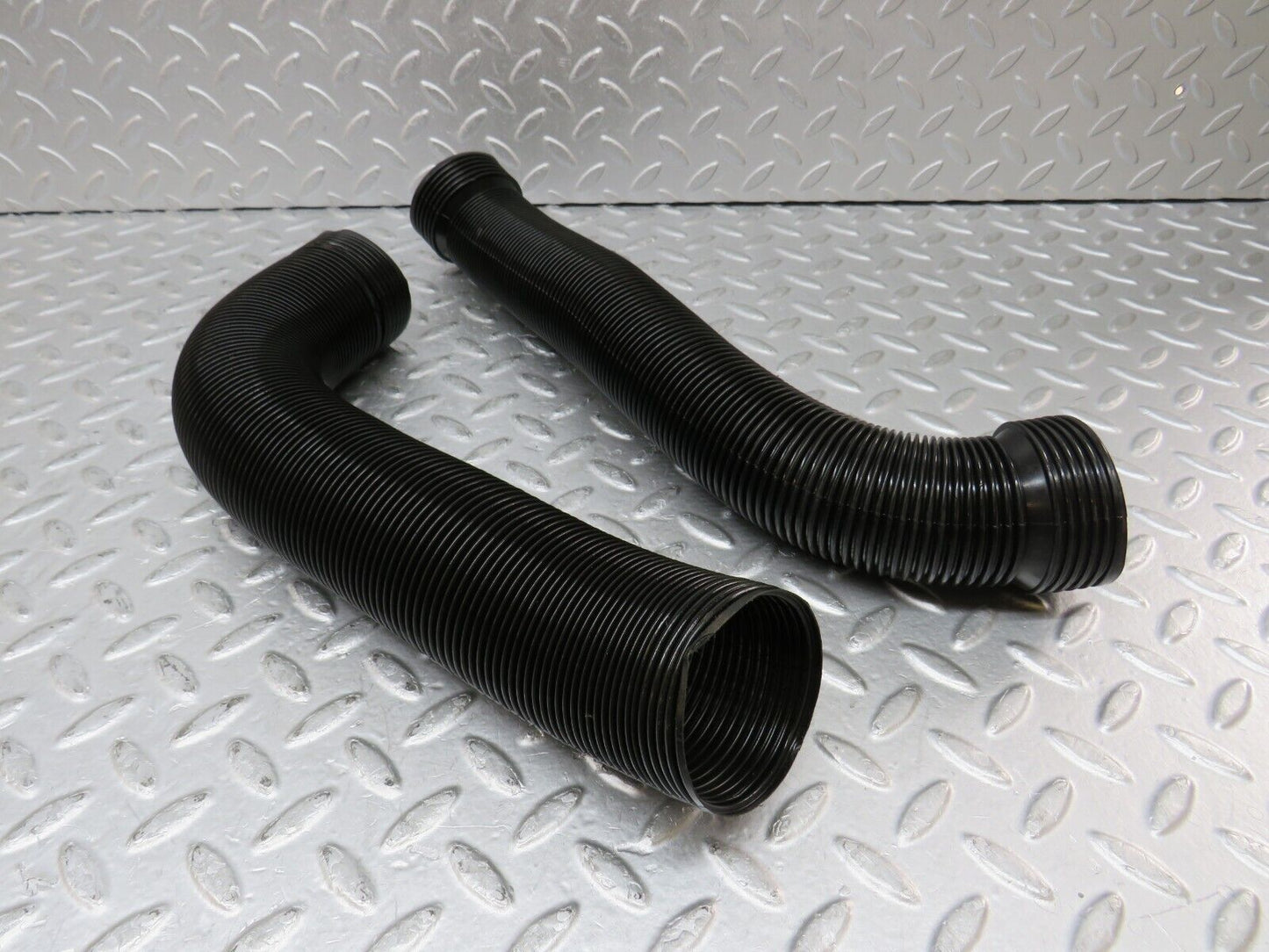 35496 Mercedes-Benz R107 280SL Dash Air Vent Pipe 2x