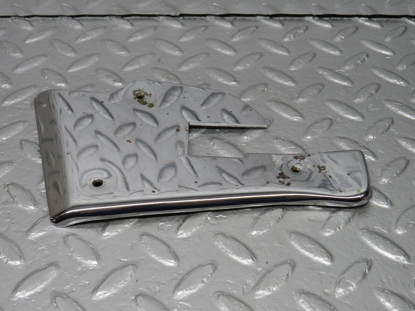 40002 Mercedes-Benz R107 350SL Left Door Chrome Cover