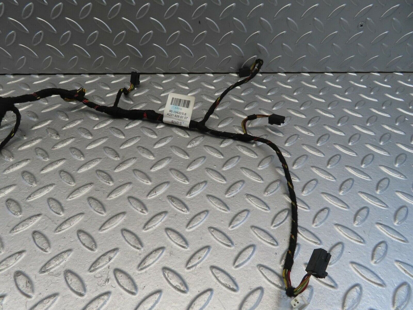 11281 Mercedes-Benz W221 S320 Heater Flap Actuator Wiring Loom 2218260107