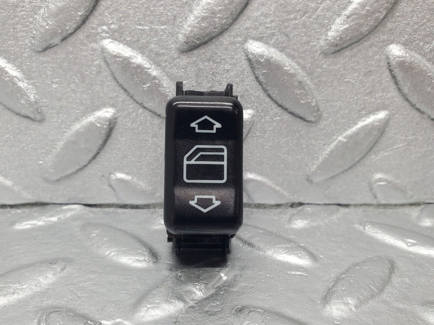 46921 Mercedes-Benz R129 320SL Coupe Right Door Window Switch 1298201410