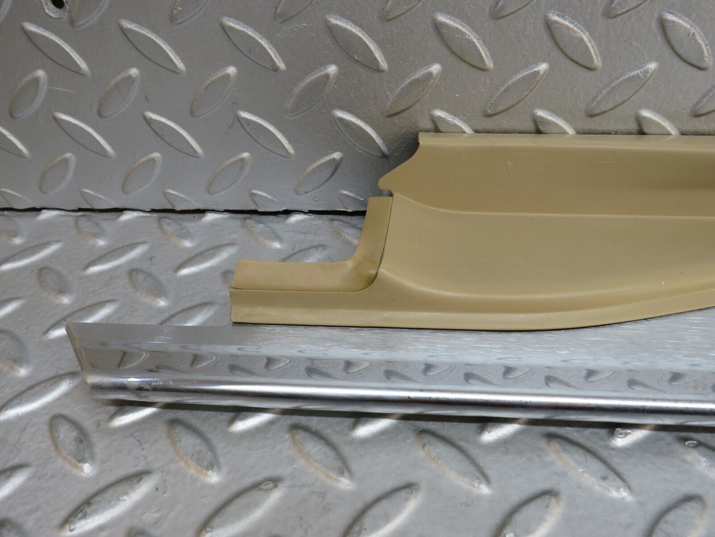 38286 Mercedes-Benz R129 280SL Coupe Left Door Sill Beige 1296800335