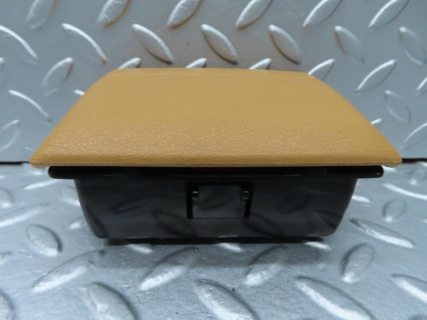 15952 Mercedes-Benz W123 280E Rear Door Ashtray