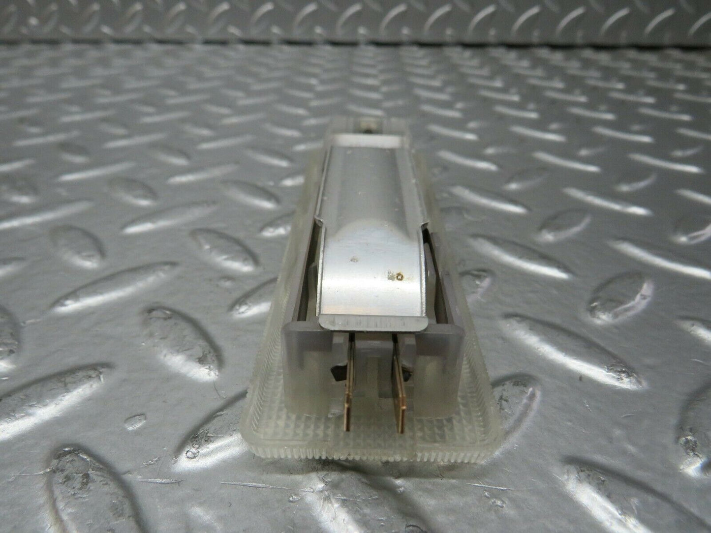 24260 Mercedes-Benz S124 220TE Wagon Rear Interior Dome Light 0018200601