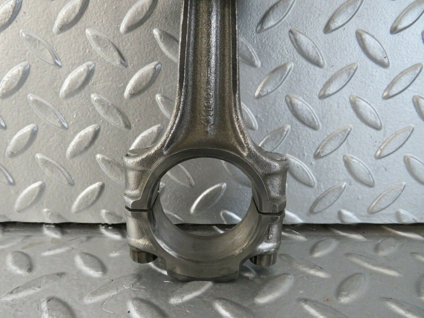 23581 Mercedes-Benz W114 280E Piston With Connecting Rod 86.00 mm