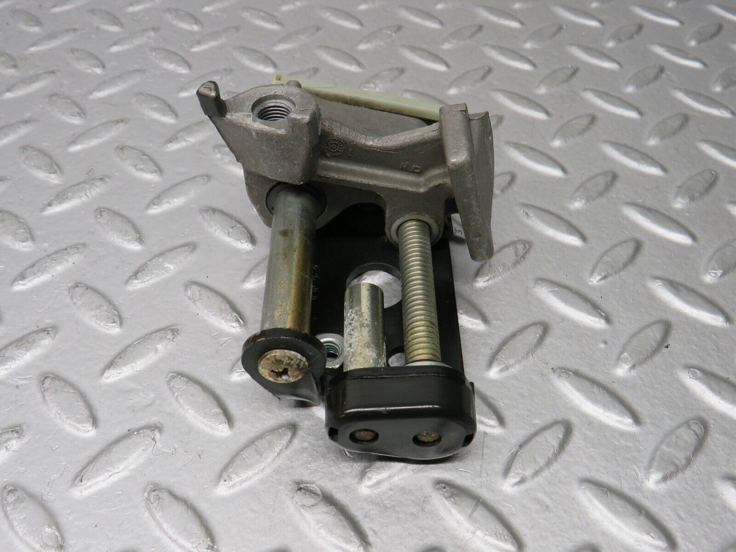 36855 Mercedes-Benz R129 300SL-24 Front Left Seat Adjustment Guide