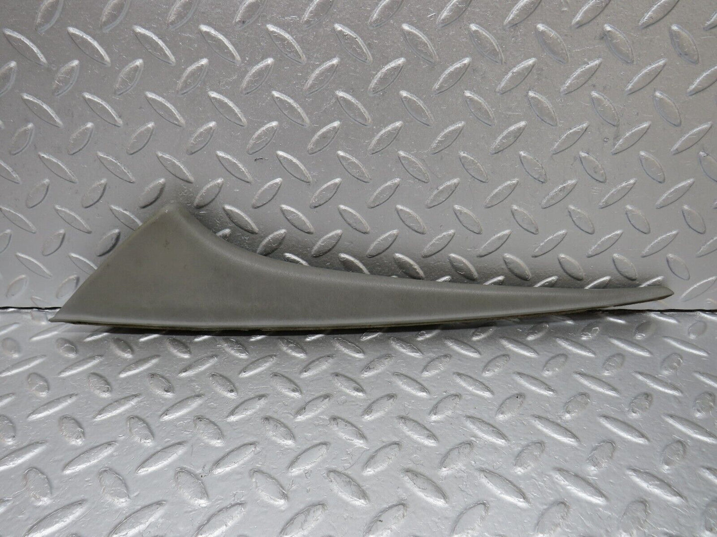 35974 Mercedes-Benz W126 420SE Rear Left Door Panel Cover Grey